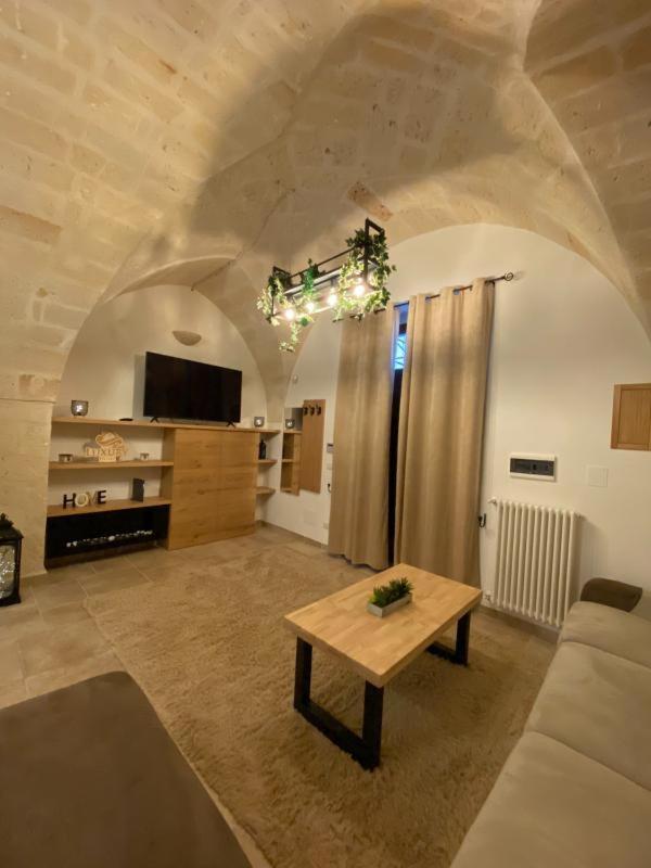 Lata Luxury Home Casa Vacanze Бриндизи Екстериор снимка