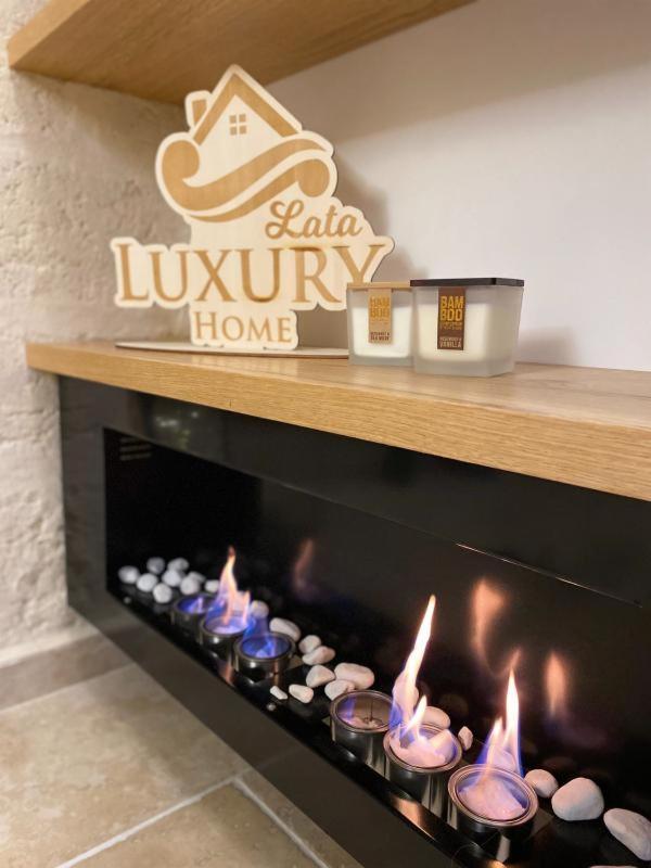 Lata Luxury Home Casa Vacanze Бриндизи Екстериор снимка