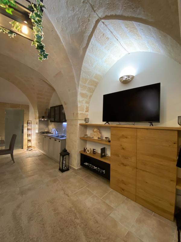 Lata Luxury Home Casa Vacanze Бриндизи Екстериор снимка